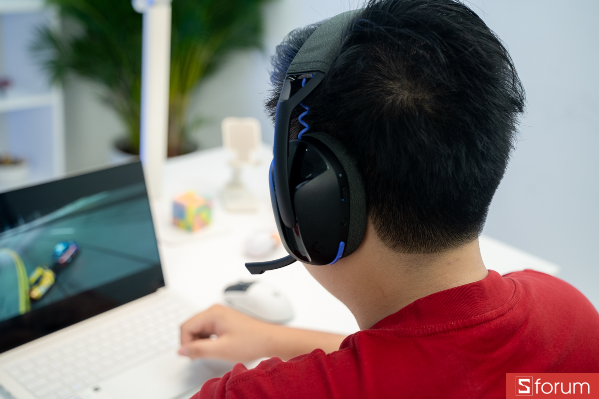 Trải nghiệm Logitech G321 LIGHTSPEED