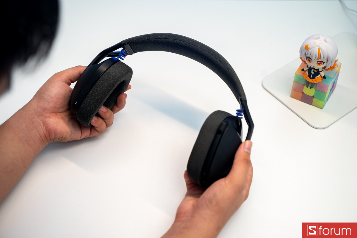 Thiết kế Logitech G321 Lightspeed