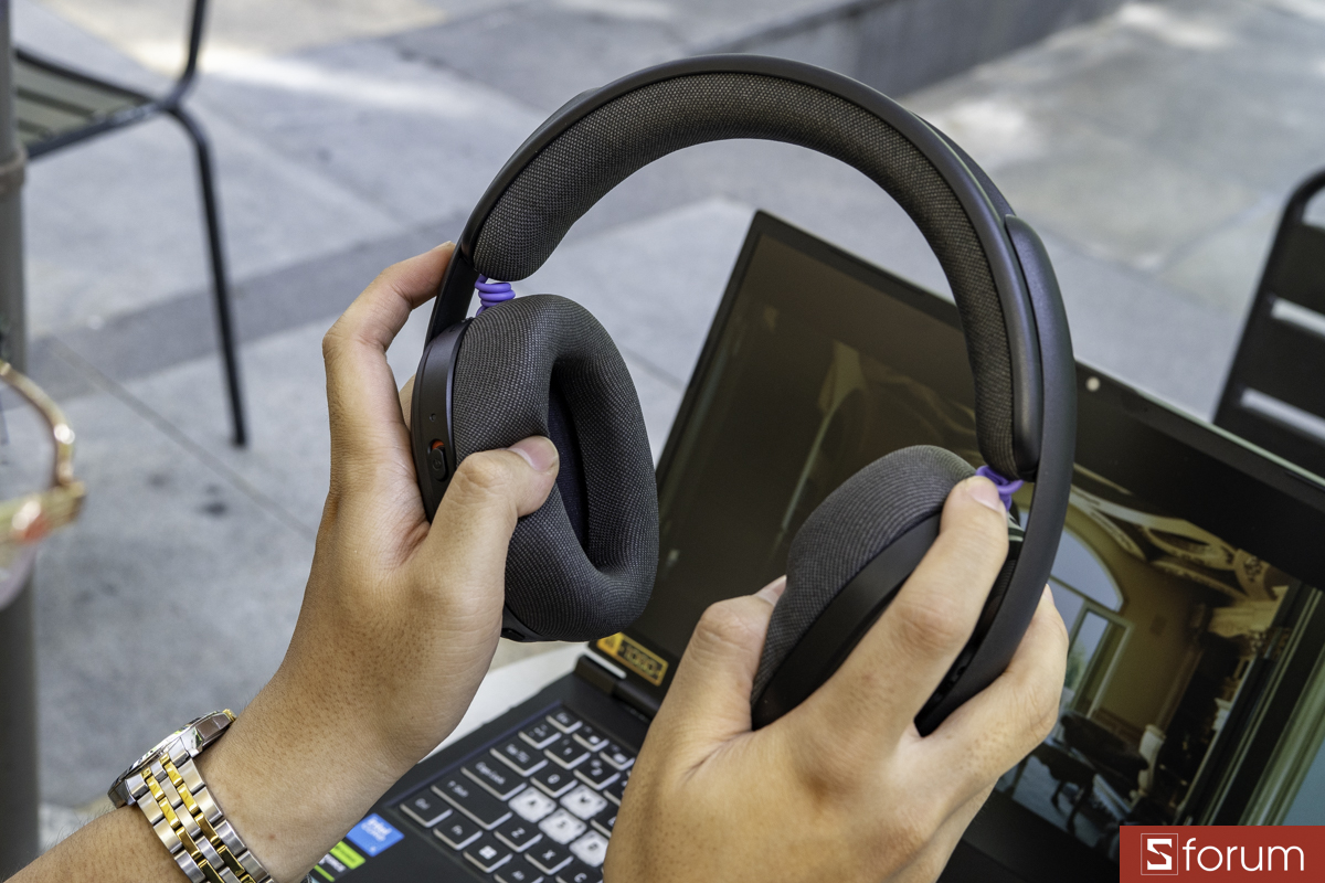 Thiết kế mới trên Logitech G325