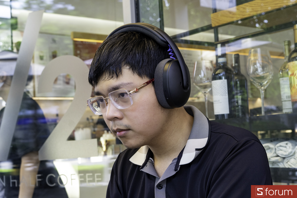 Trên tay Logitech G325