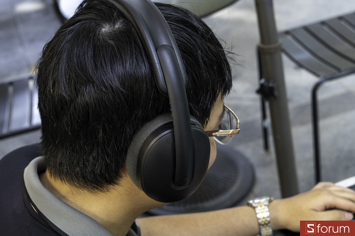 Thanh trượt tăng kích thước trên Logitech G325