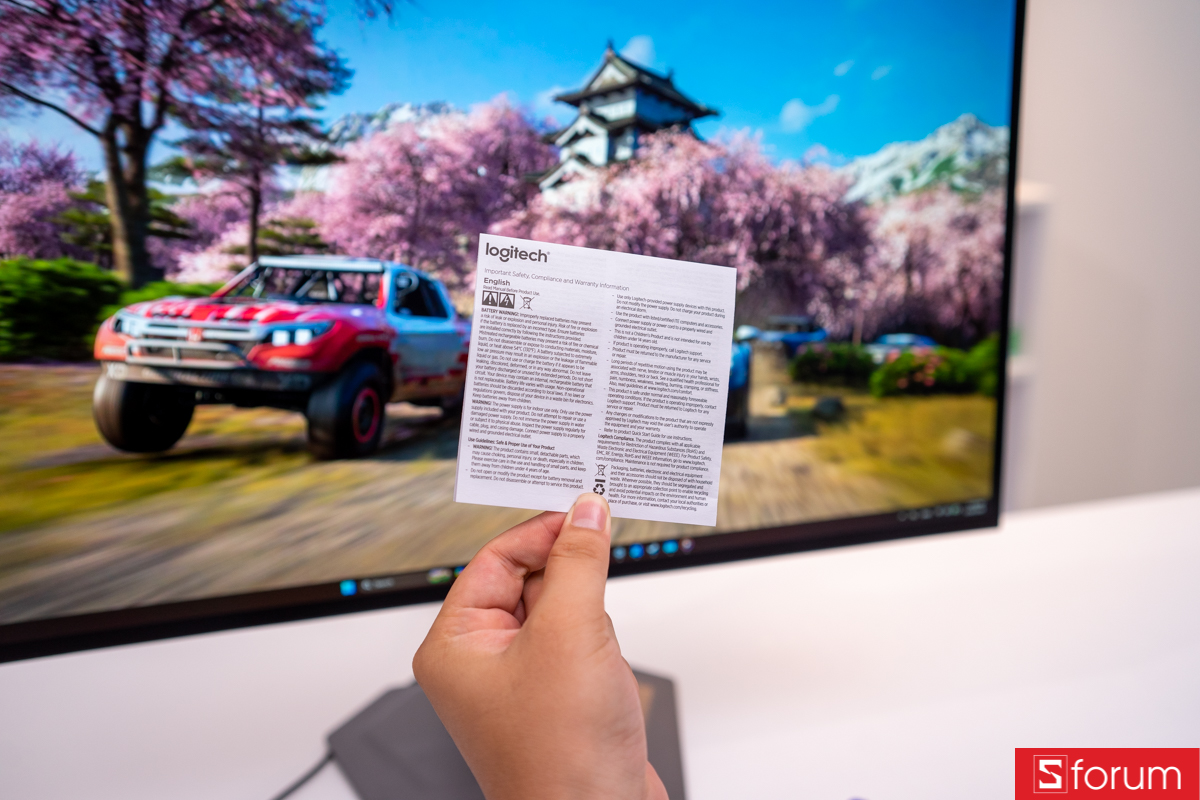 Phụ kiện đi kèm Logitech G512 X 75