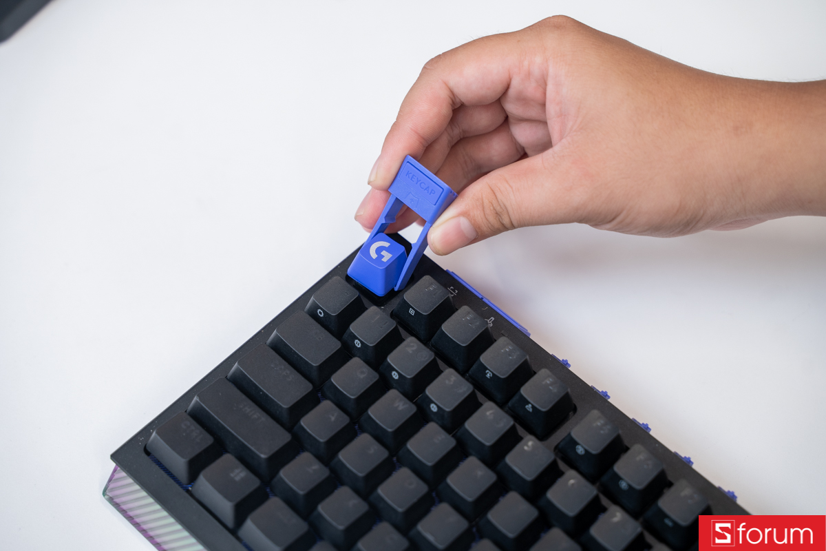 Phụ kiện đi kèm Logitech G512 X 75