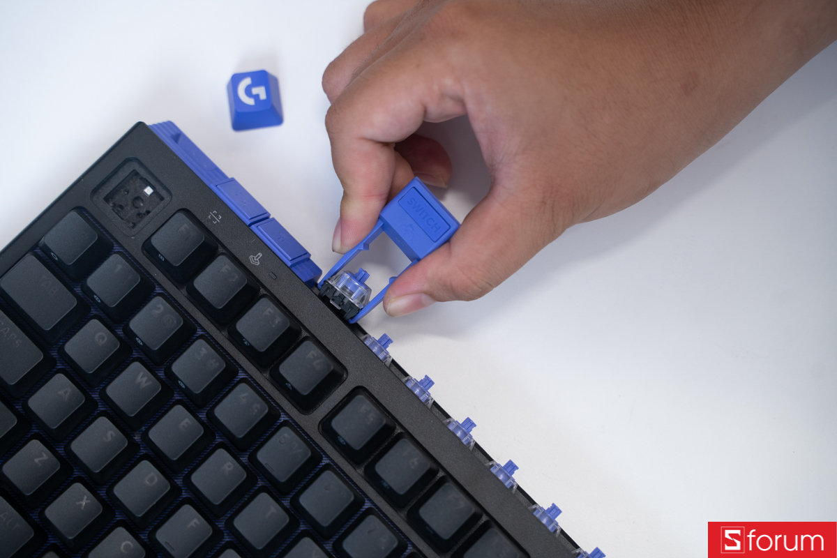 Thay switch trên Logitech G512 X 75