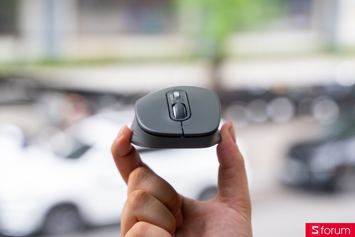 Mặt trước Logitech M840 L