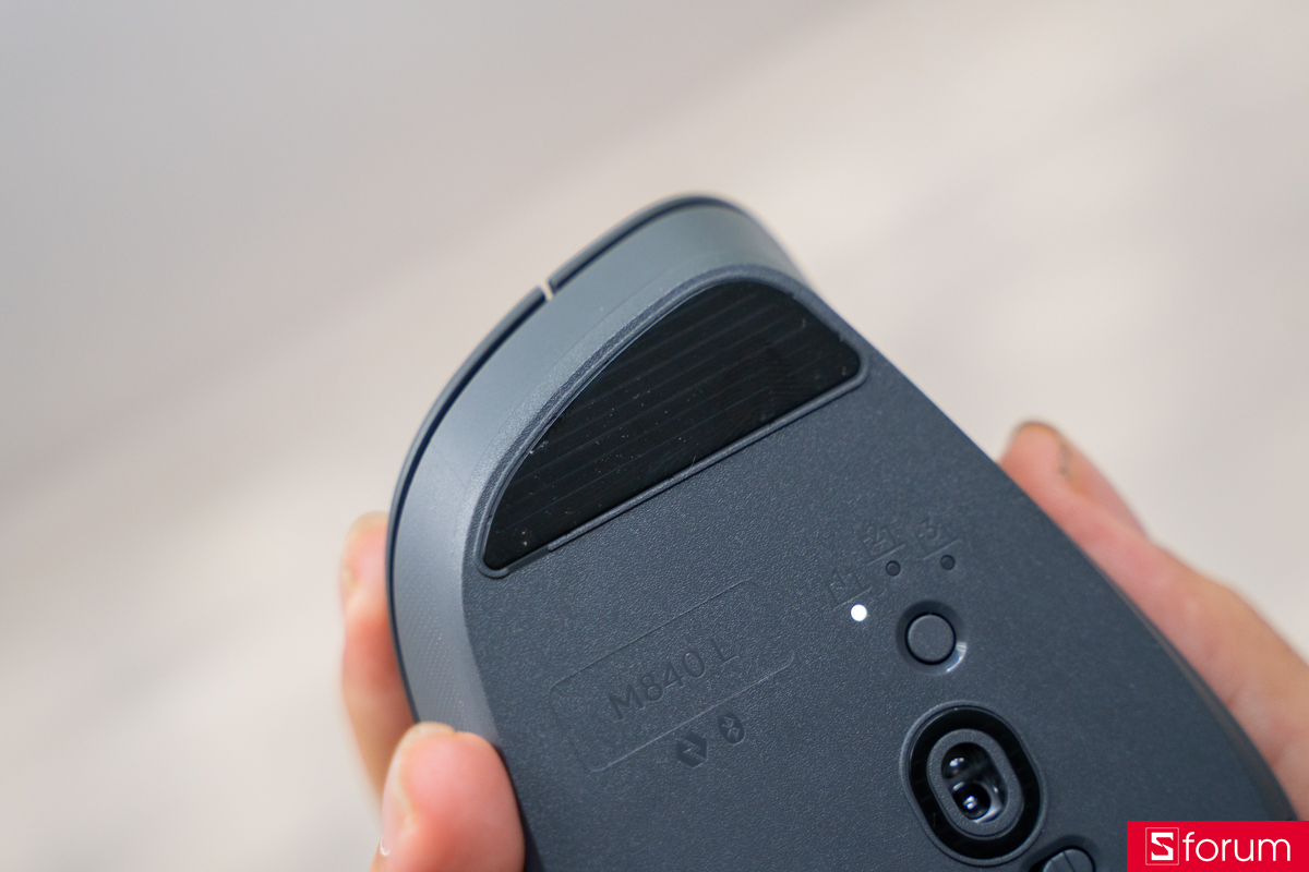 Feet cao su trên Logitech M840 L