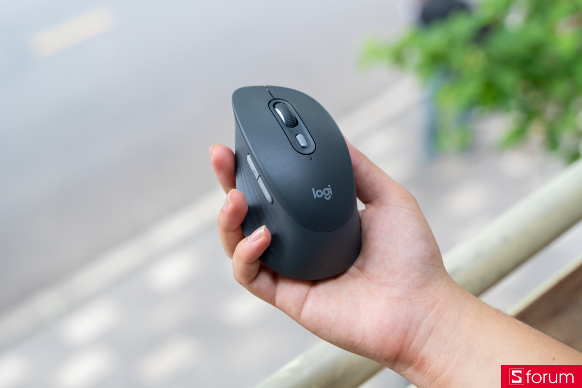 Mặt lưng Logitech M840 L