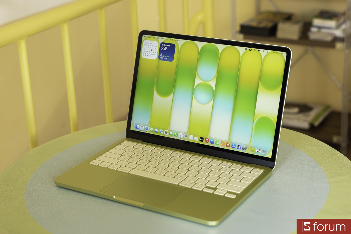 Trên tay MacBook Neo