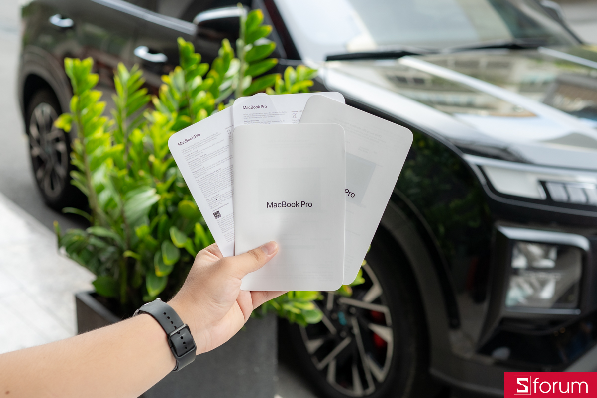 Bộ giấy hướng dẫn sử dụng trong hộp