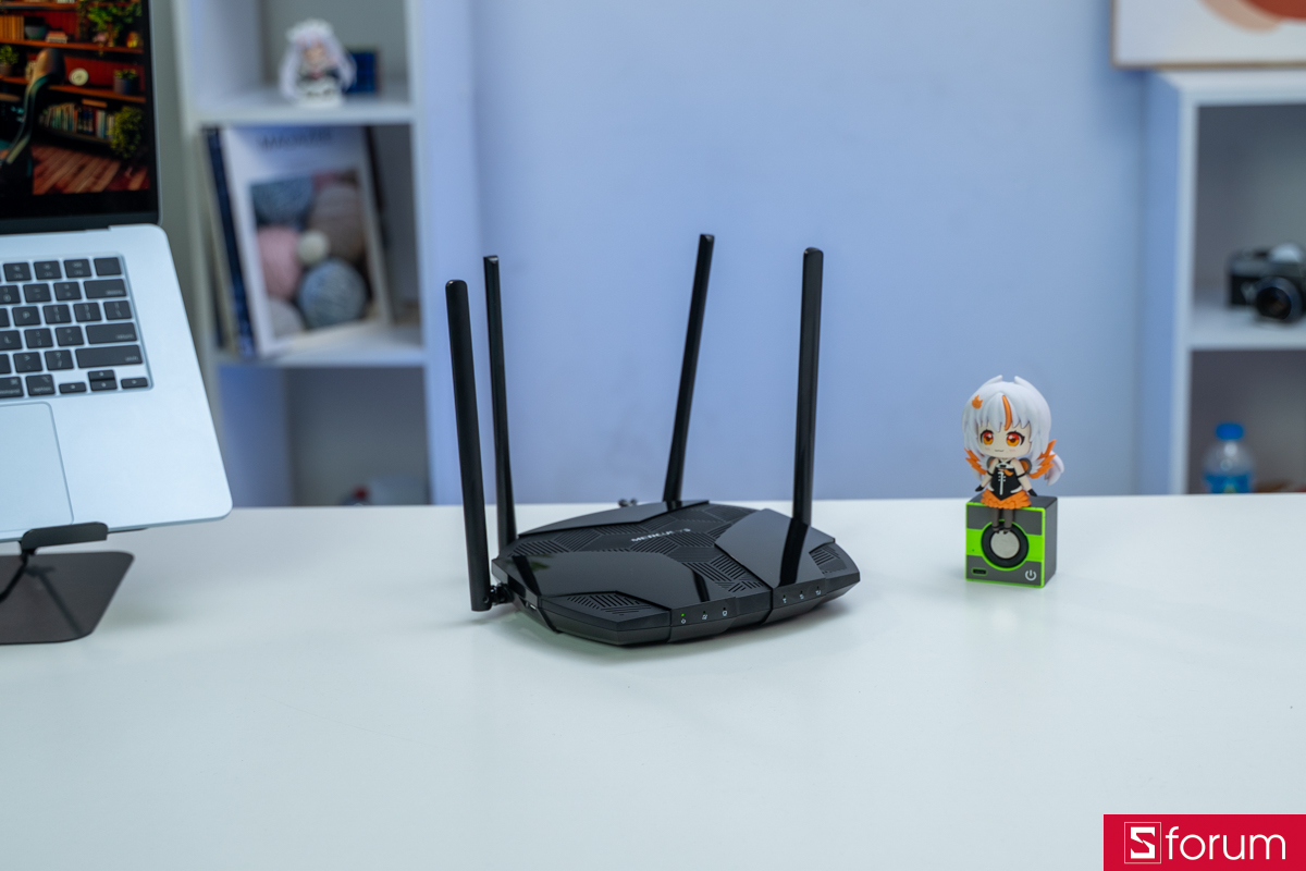 Trên tay MERCUSYS MB235-4G