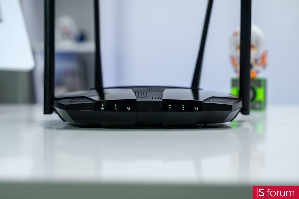 Đèn trạng thái trên MERCUSYS MB235-4G