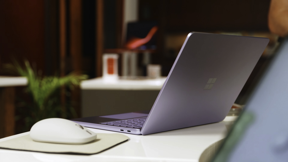 Hiệu năng của Microsoft Surface Laptop 13-inch (2nd Edition)