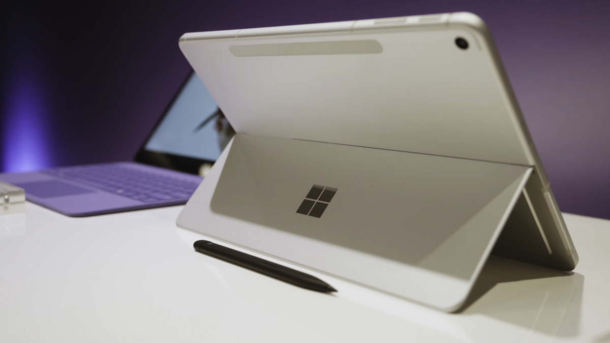 Chân đế đỡ máy Microsoft Surface Pro 12-inch (2nd Edition)
