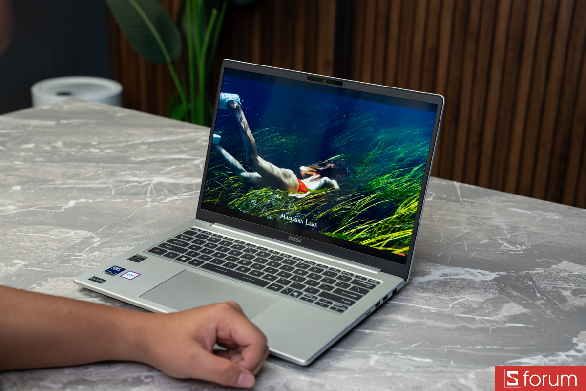 Khả năng tái tạo màu trên MSI Modern 14S AI+