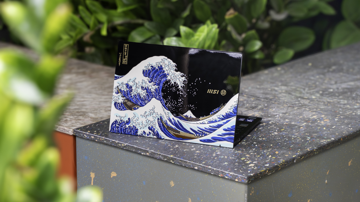 Trên tay MSI Prestige 13 AI+ Ukiyoe Edition: Laptop ĐỘC BẢN được vẽ thủ công, giá 45 triệu chỉ có tại CellphoneS
