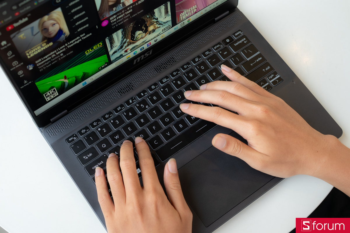 Bàn phím MSI Prestige 14 AI Studio