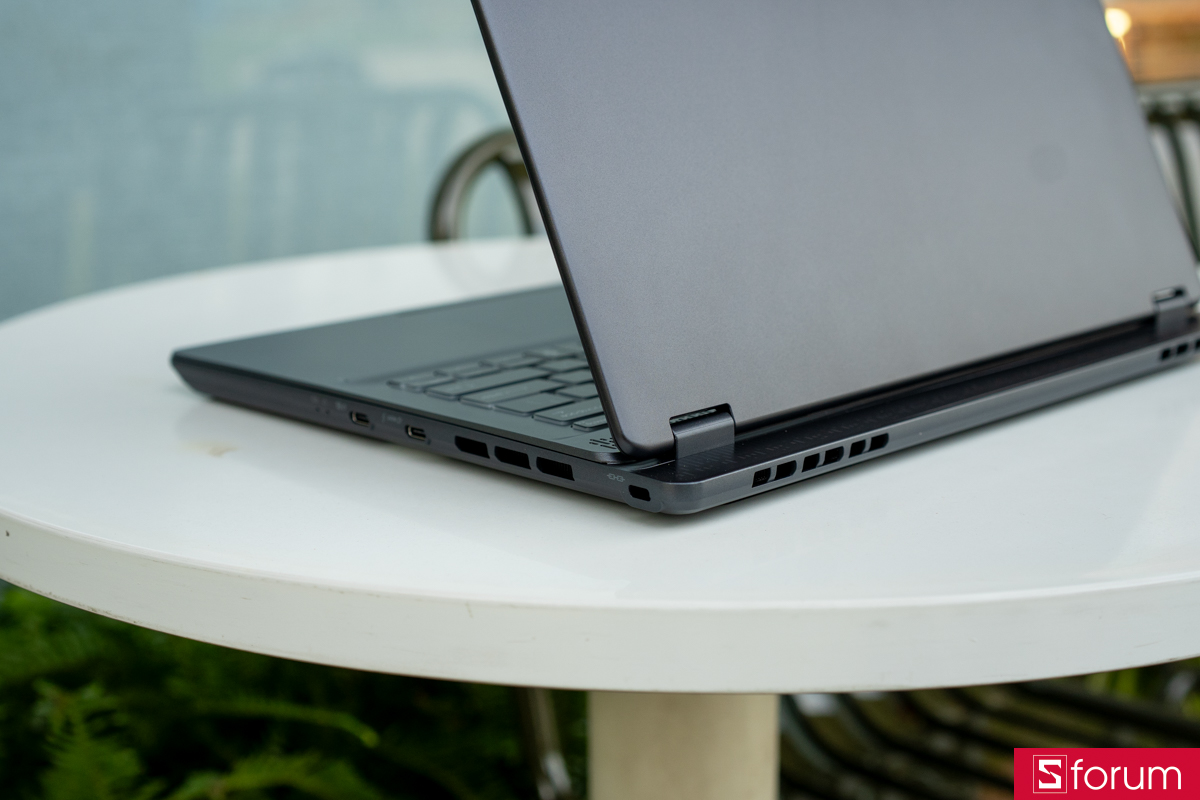 Bản lề MSI Prestige 14 AI Studio