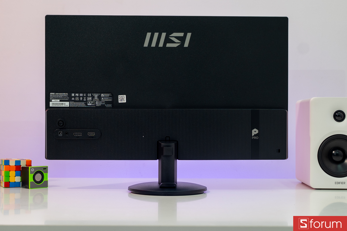 Mặt sau MSI MP242L