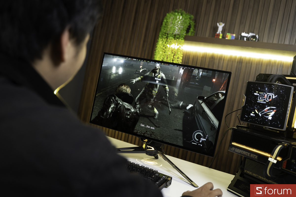 Gaming cùng PC ASUS ROG 20th ANNIVERSARY