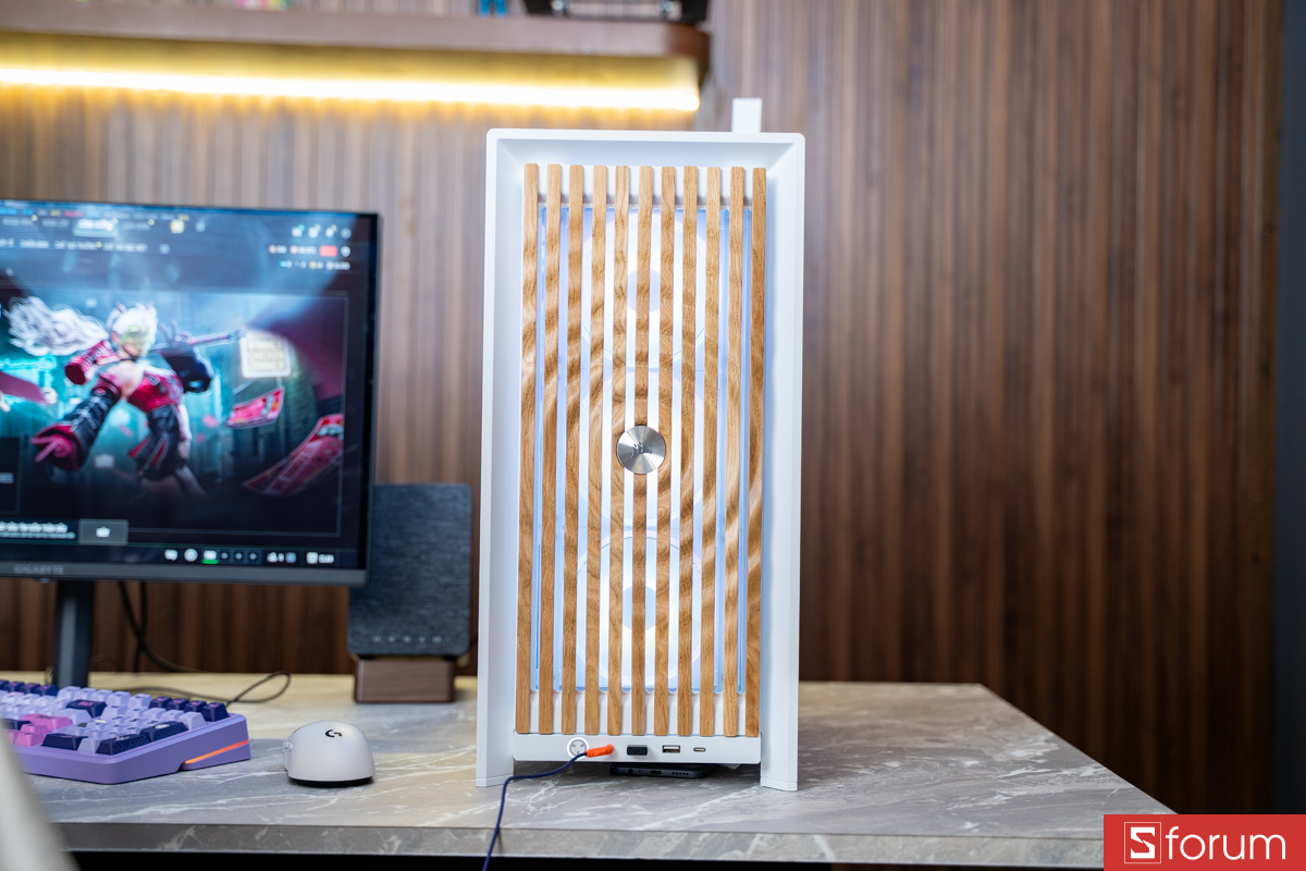 Trên tay PC GIGABYTE AORUS