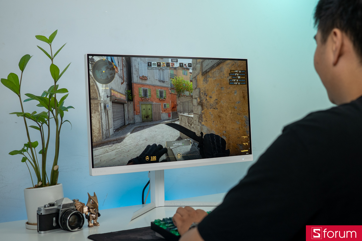 Chơi game trên Philips Evnia 27M2N5901A