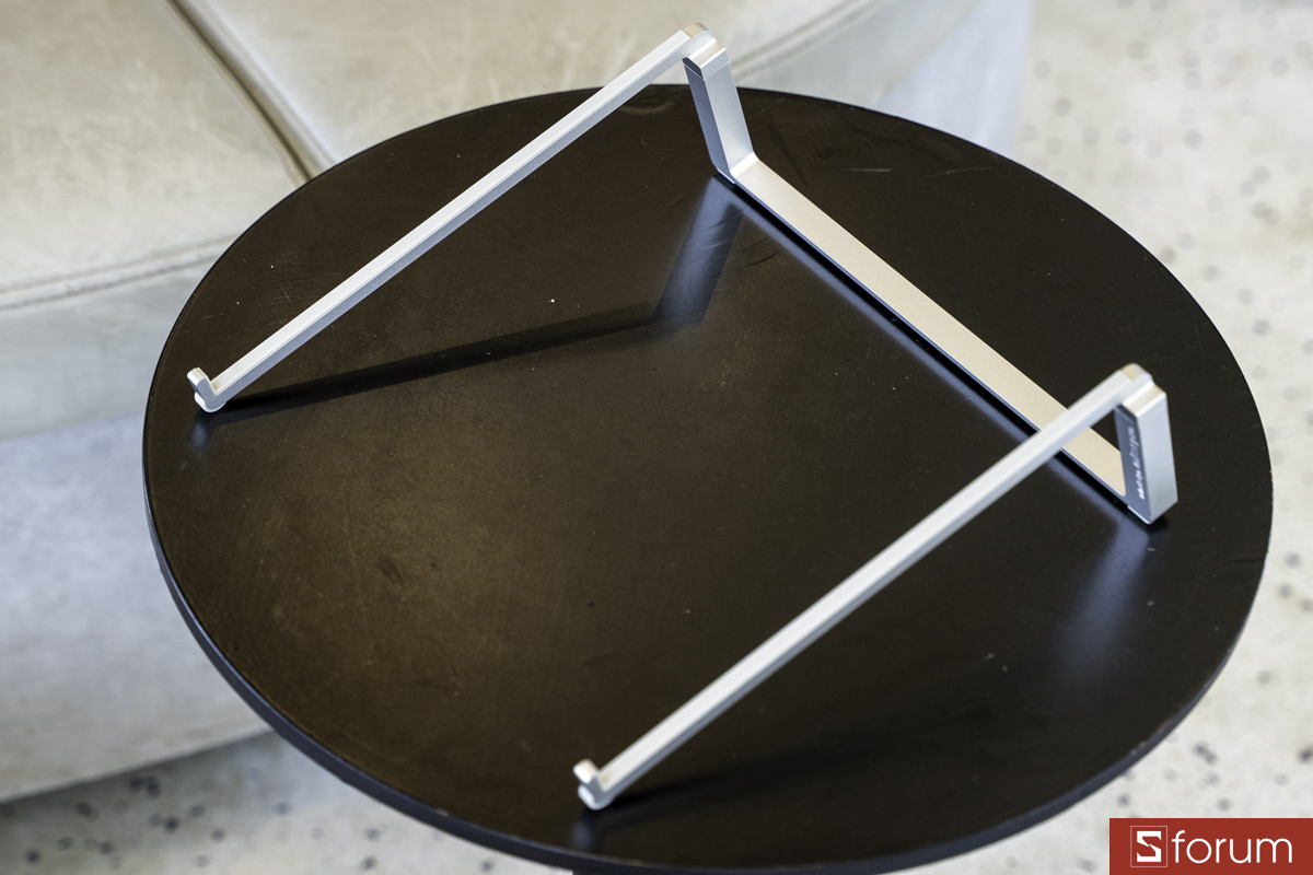 Trên tay Rain Design mBar Pro