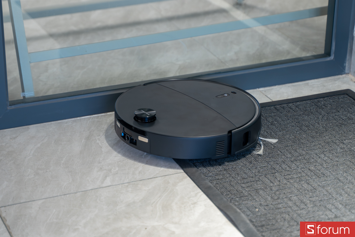 Ngoại hình Roborock Qrevo Edge 2