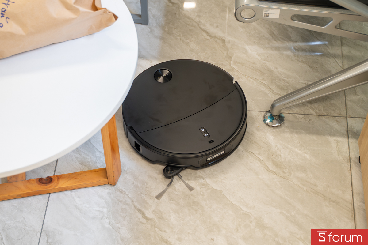 Giẻ lau của Roborock Qrevo Edge 2 được giặt bằng nước nóng 80 độ C