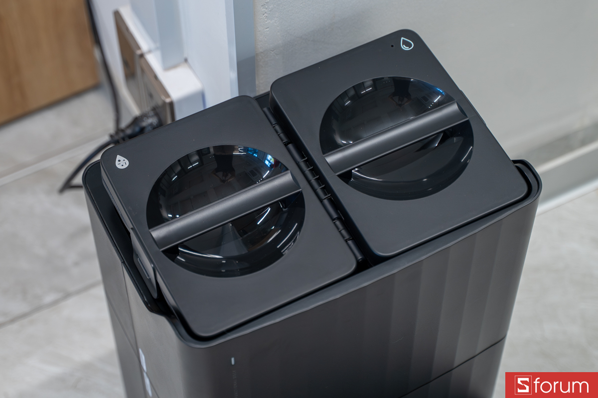 Bình chứa nước sạch và dơ trên Roborock Qrevo Edge 2