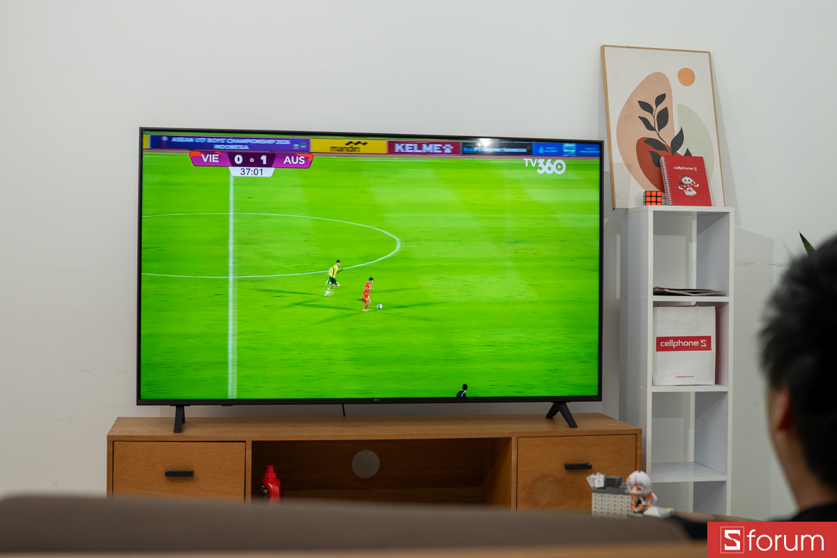 Âm thanh sống động trên SMART TIVI LG UHD 4K 65 INCH