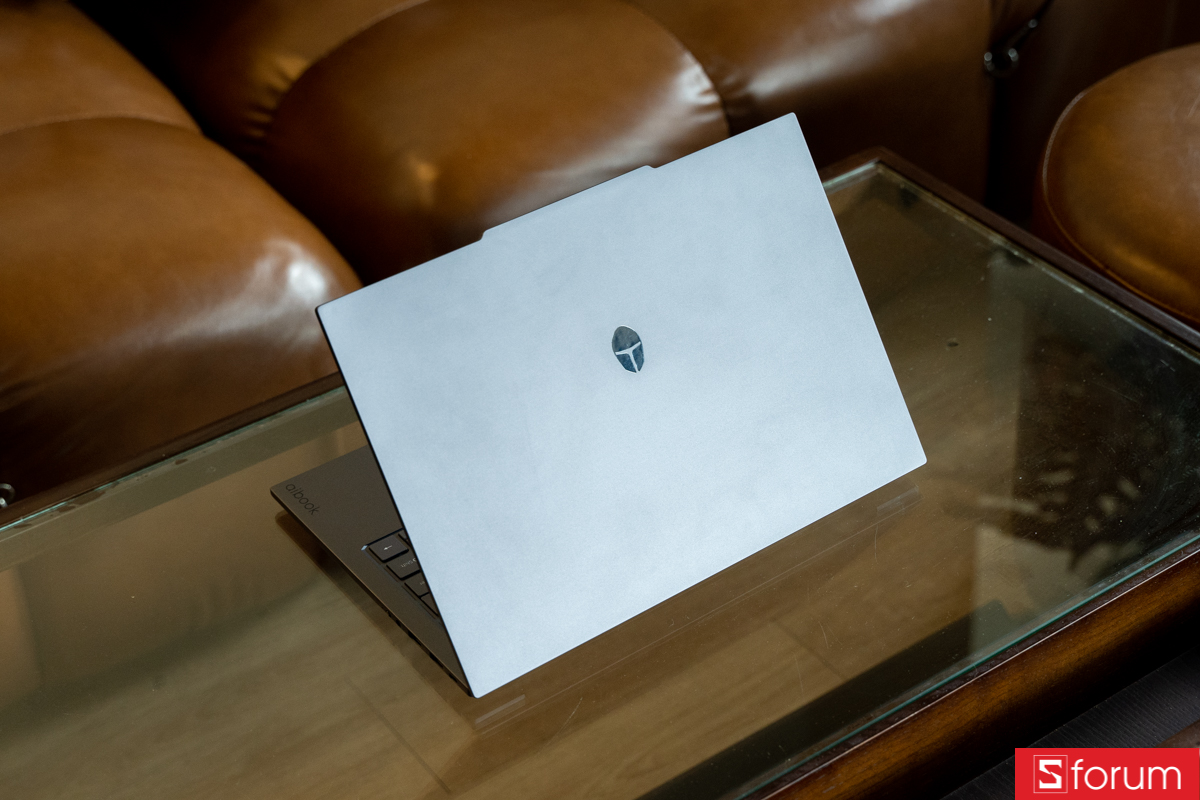 Mặt lưng Thunderobot Aibook 14 Air