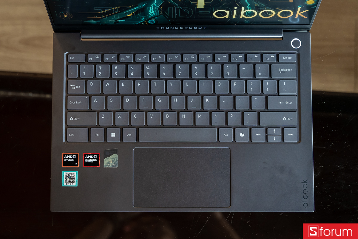 Bàn phím và touchpad trên Thunderobot Aibook 14 Air