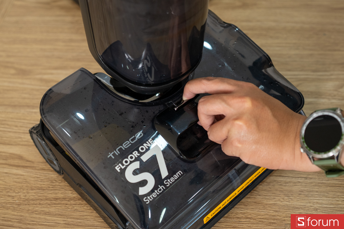 Bình nước lau nhà