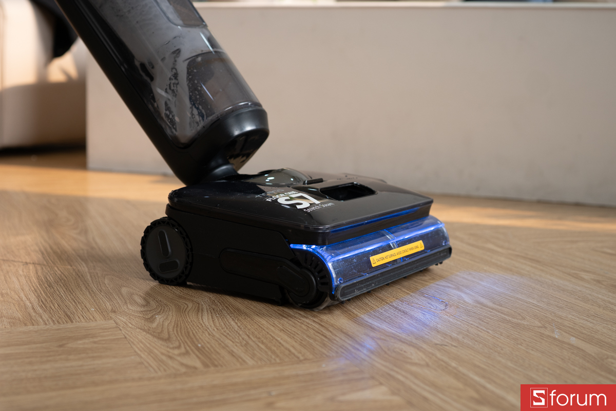 Phần hút bụi chính trên Tineco FLOOR ONE S7 Stretch Steam
