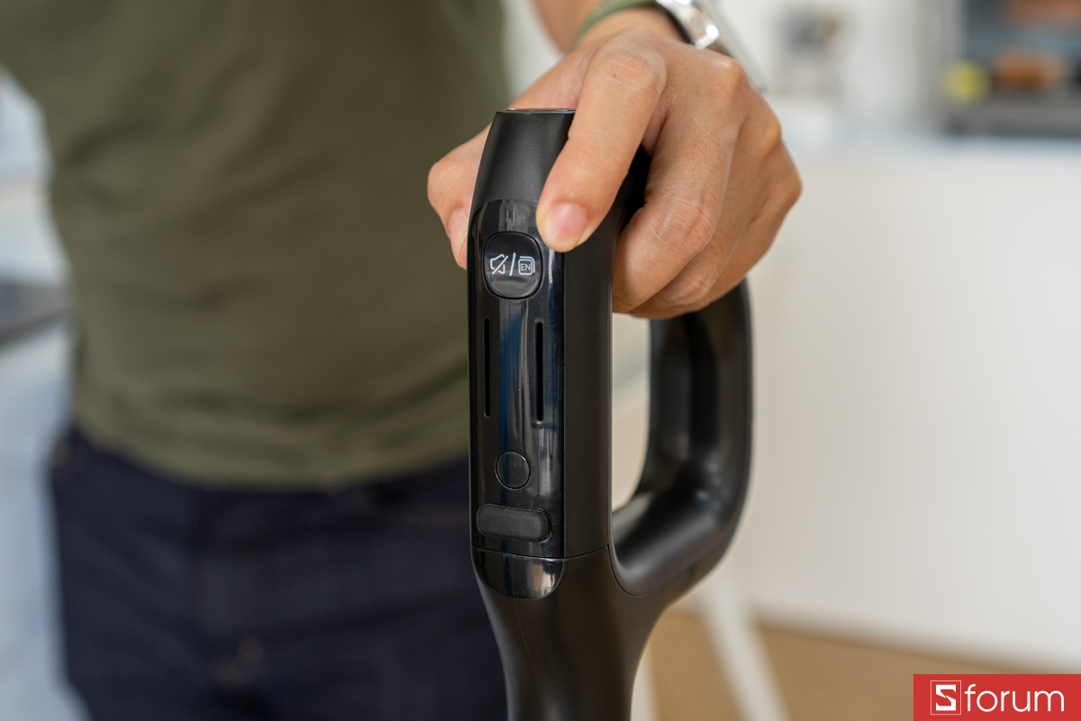 Nút tắt nhanh âm thanh trên tay cầm