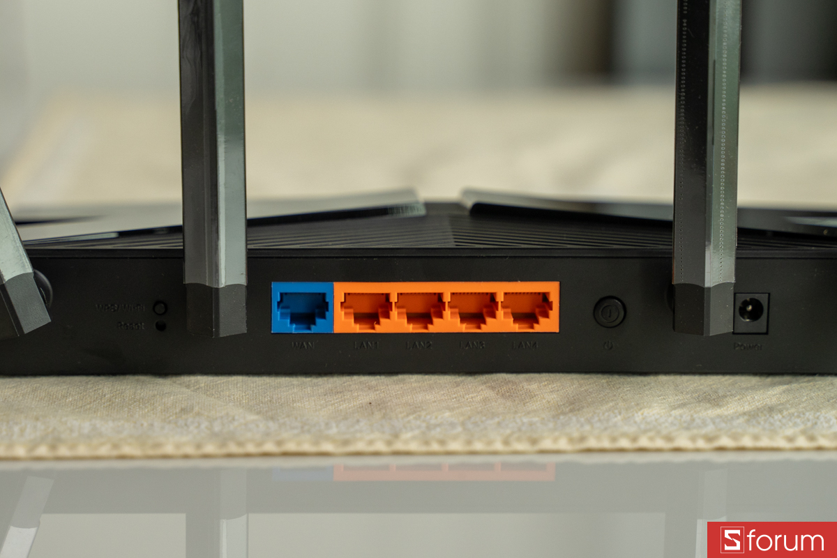 Cổng kết nối trên TP-Link Archer AX53