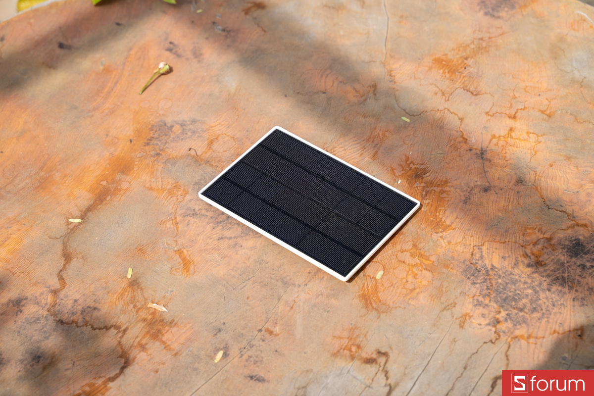 Mặt trước tấm năng lượng mặt trời Tapo A201