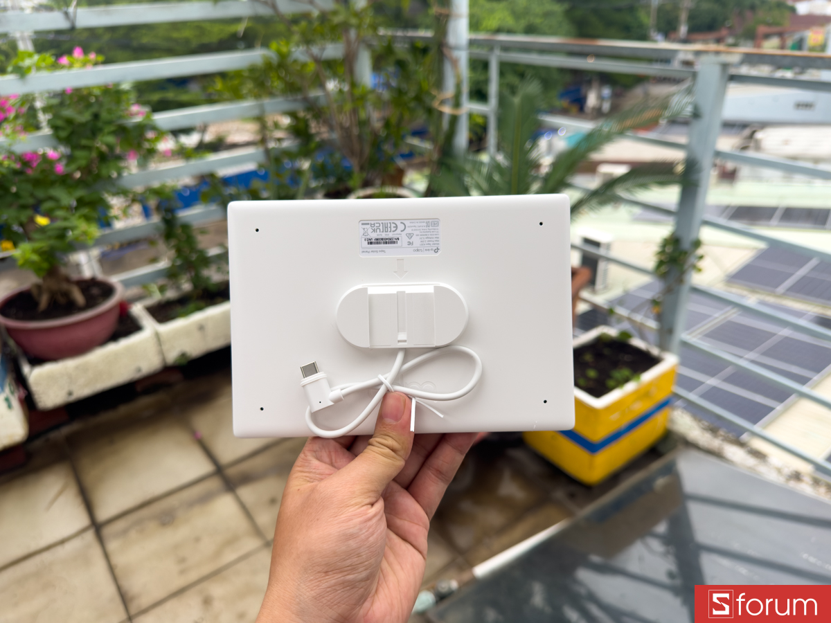 Tấm pin năng lượng mặt trời TP-Link Tapo A201