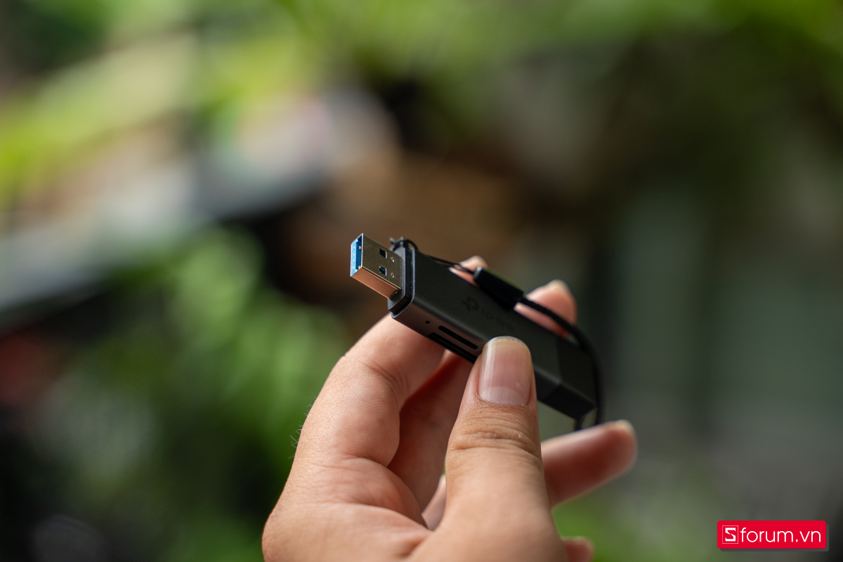 Đầu USB-A trên Tp-Link UA430D USB 3.0