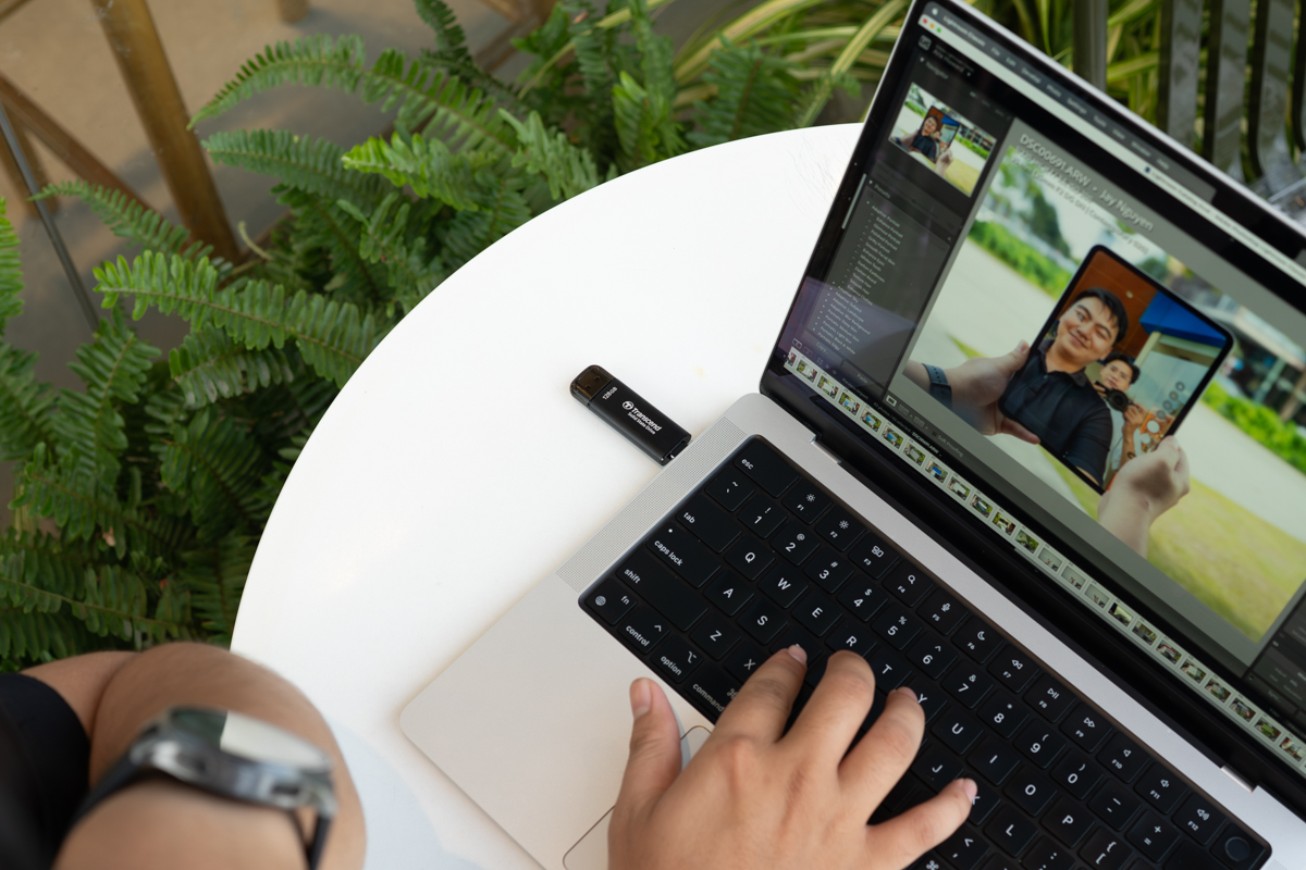Tương tác Transcend ESD310C trên Adobe Lightroom