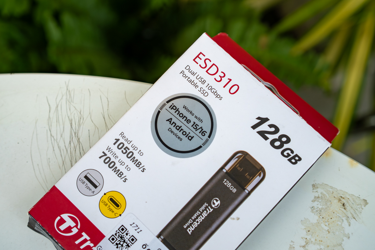 Vỏ hộp Transcend ESD310C