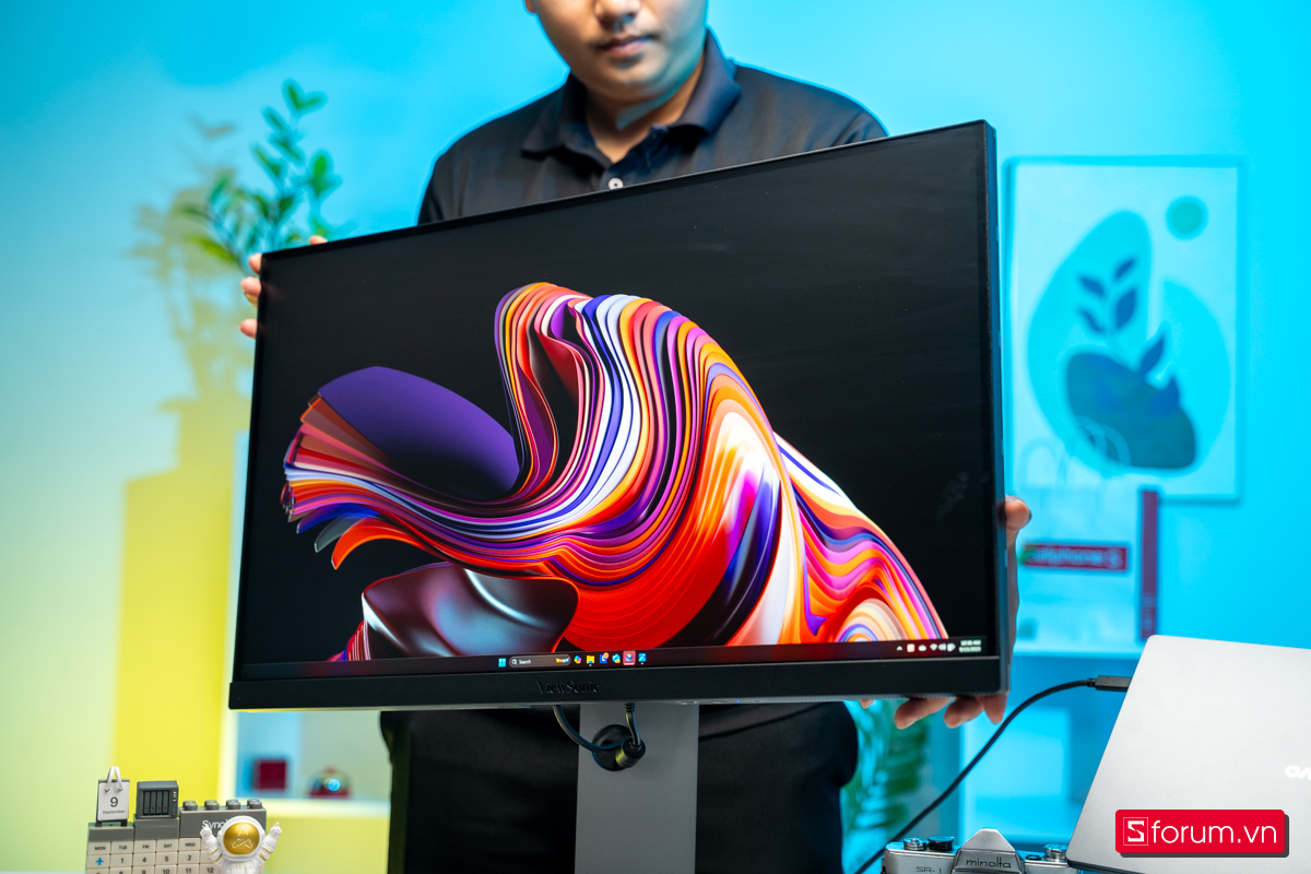 Xoay ngang màn Viewsonic ColorPro VP2788-5K