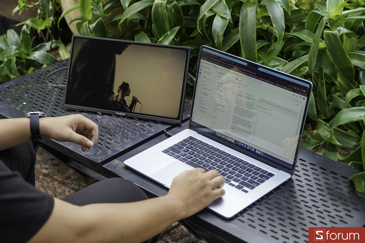 Khả năng hiển thị ngoài trời của ViewSonic VA1650