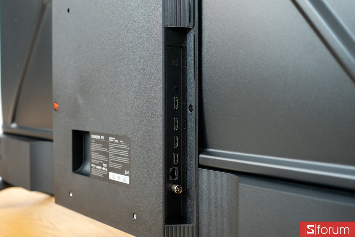 Cổng kết nối trên Xiaomi A Pro 4K 55 inch QLED 2026