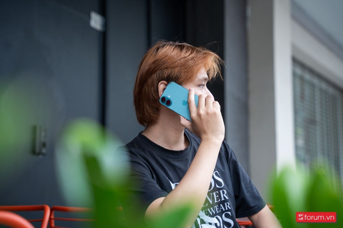 Ảnh thực tế iPhone 16 màu xanh - Ưu điểm