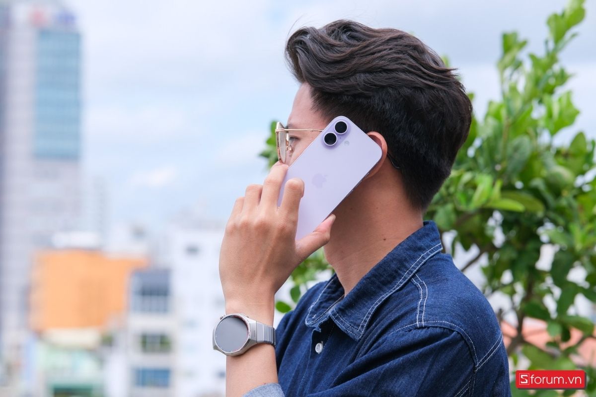 Ảnh thực tế iPhone 17 màu tím - Thiết kế và ngoại hình