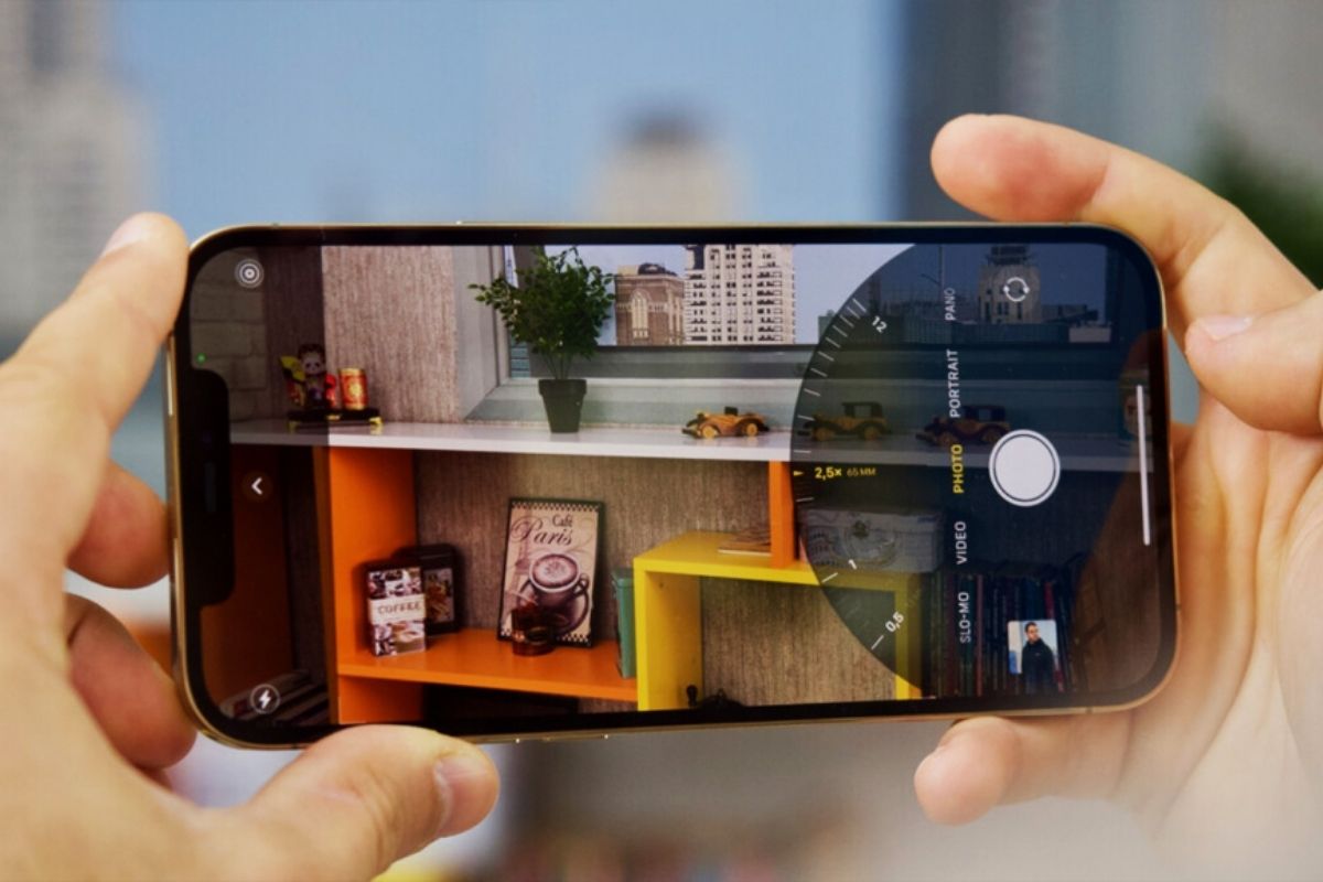 Cách bật thông báo làm sạch camera iPhone là gì