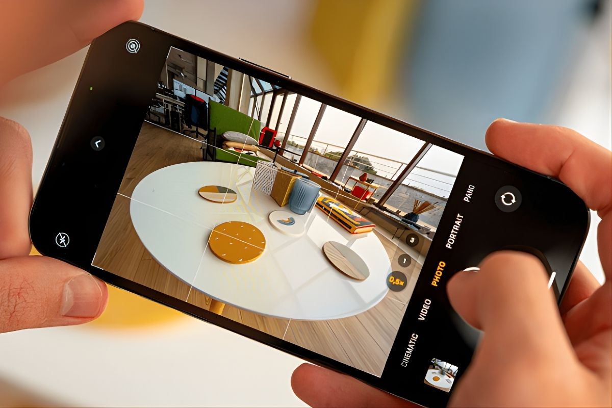 Cách bật thông báo làm sạch camera iPhone - Lợi ích khi dùng