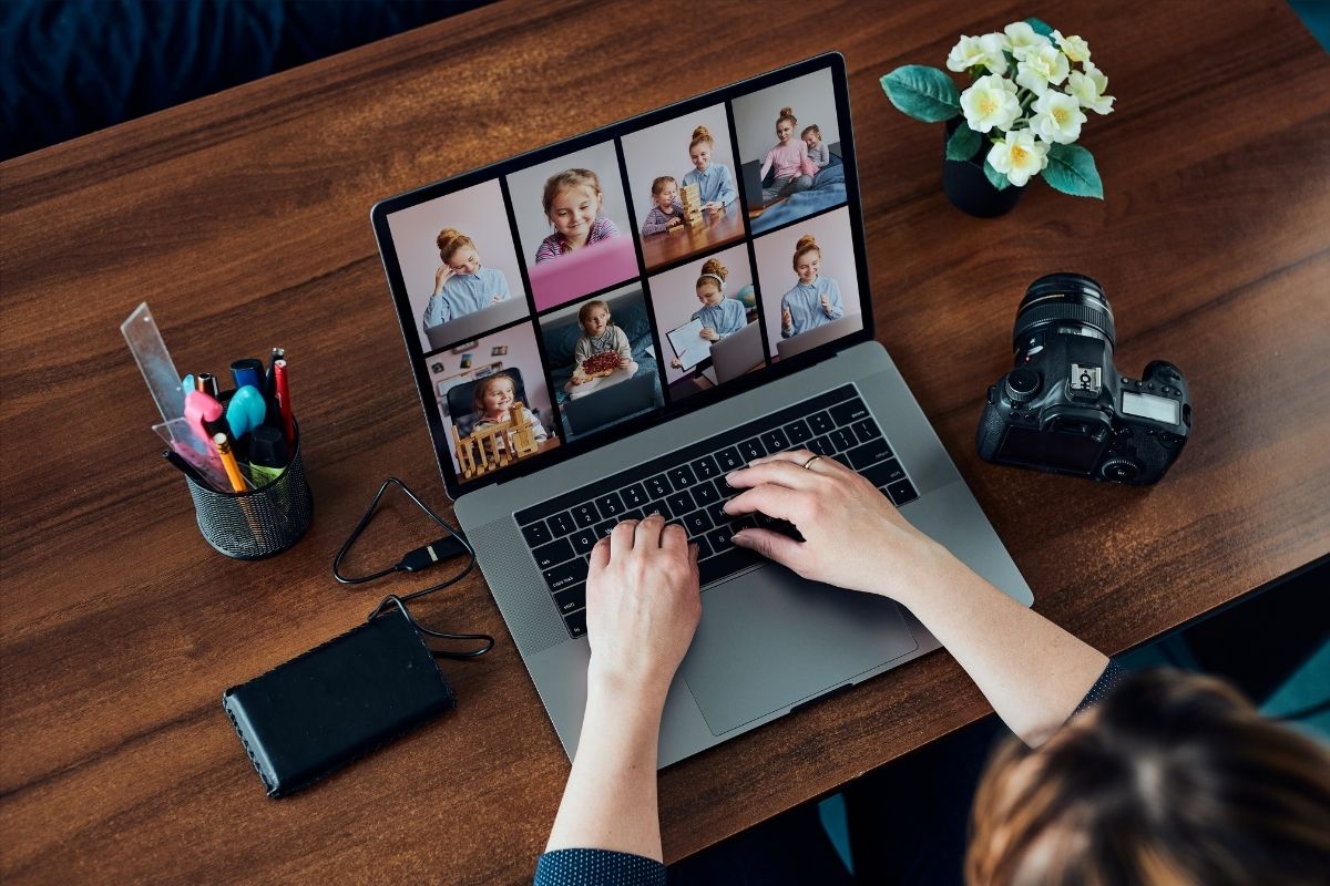 Cách chỉnh camera laptop bị ngược là gì