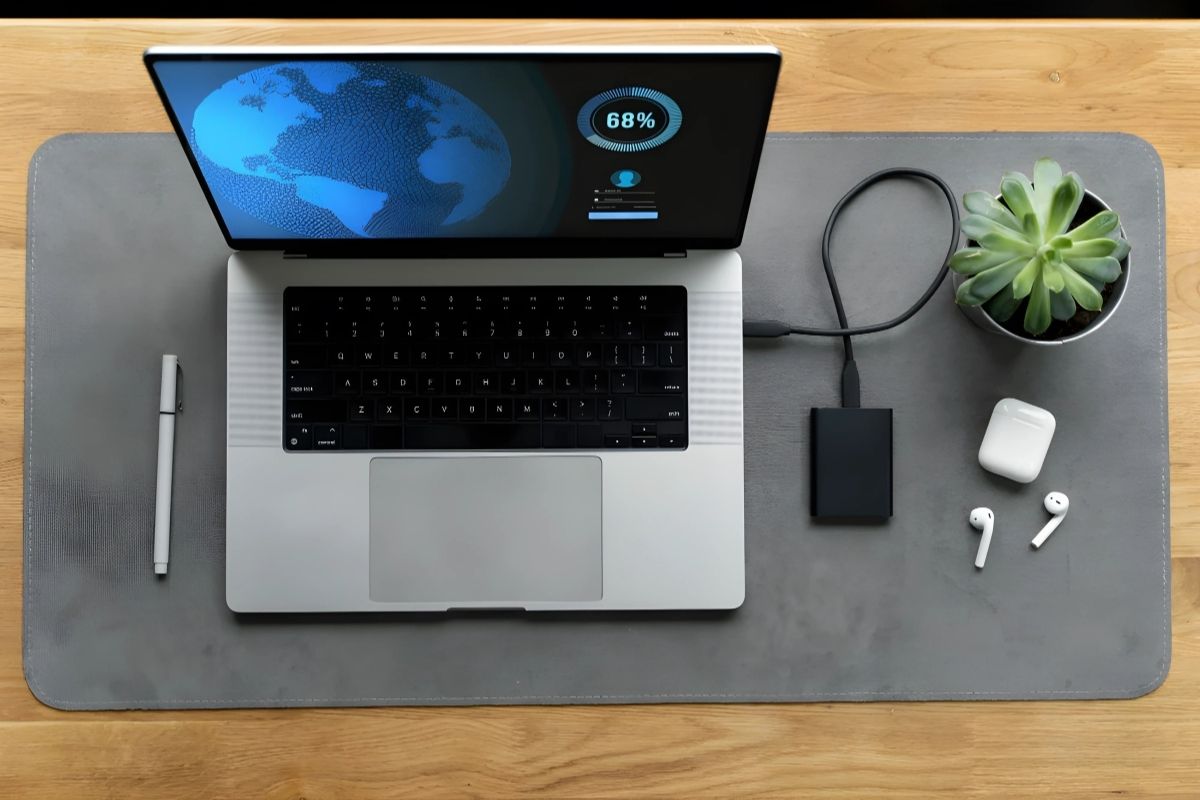 Khắc phục laptop bật nguồn sáng đèn 1 giây rồi tắt bằng cách ngắt thiết bị ngoại vi